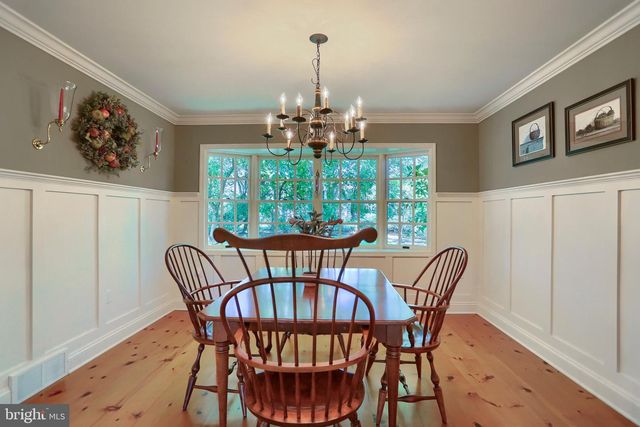 6105 WESTOVER DR, Mechanicsburg, PA 17050