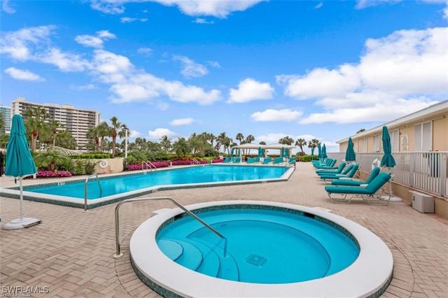 4041 Gulf Shore BLVD N 1204, Naples, FL 34103