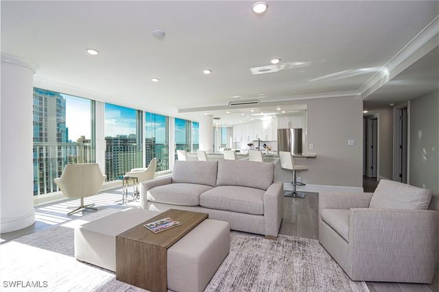 4041 Gulf Shore BLVD N 1204, Naples, FL 34103