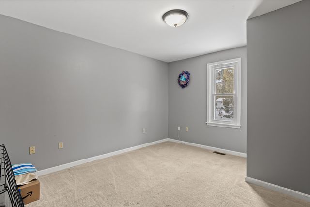 129 New Boston Road, Goffstown, NH 03045