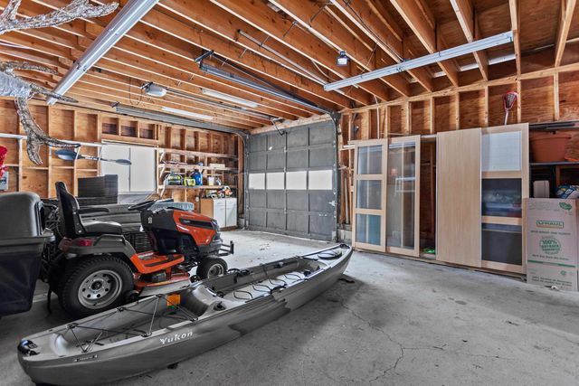 129 New Boston Road, Goffstown, NH 03045