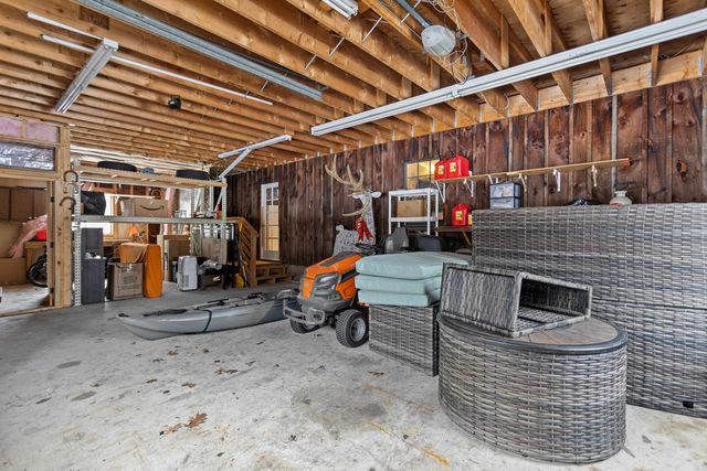 129 New Boston Road, Goffstown, NH 03045