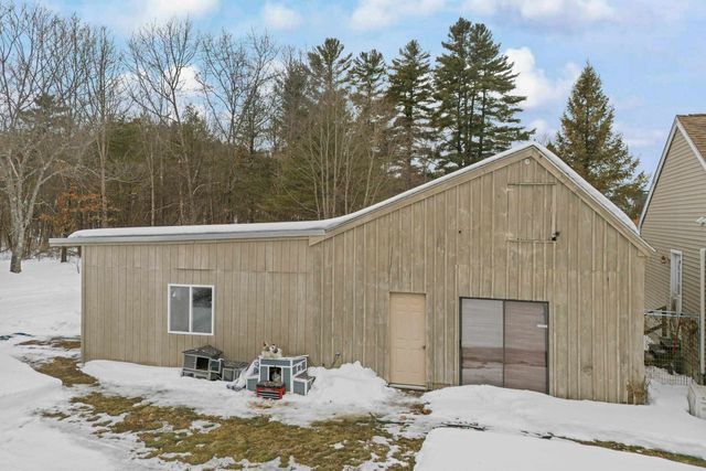 129 New Boston Road, Goffstown, NH 03045