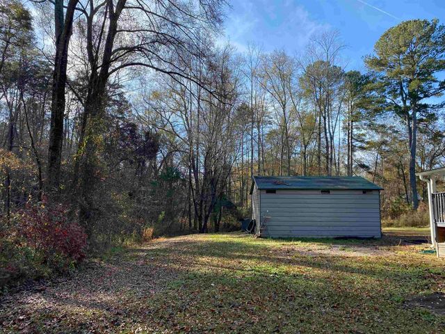 1080 Miller Farm Rd, Inman, SC 29349