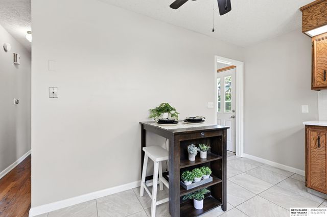 5158 Pierce Street, Omaha, NE 68106