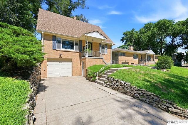 5158 Pierce Street, Omaha, NE 68106