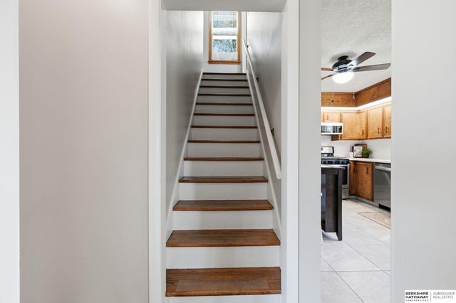5158 Pierce Street, Omaha, NE 68106