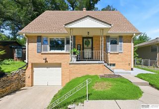 5158 Pierce Street, Omaha, NE 68106
