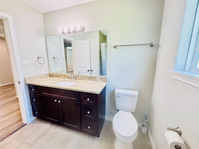 268 Sunrise Drive, Livingston, TX 77351