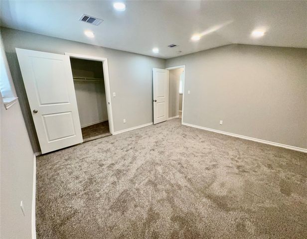 268 Sunrise Drive, Livingston, TX 77351