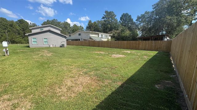 268 Sunrise Drive, Livingston, TX 77351