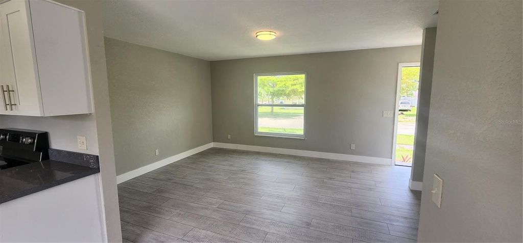 Image 18 of property listing at 541 E VIRGINIA AVENUE, Punta Gorda, FL 33950