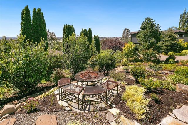 6028 37th Place NE, Marysville, WA 98270
