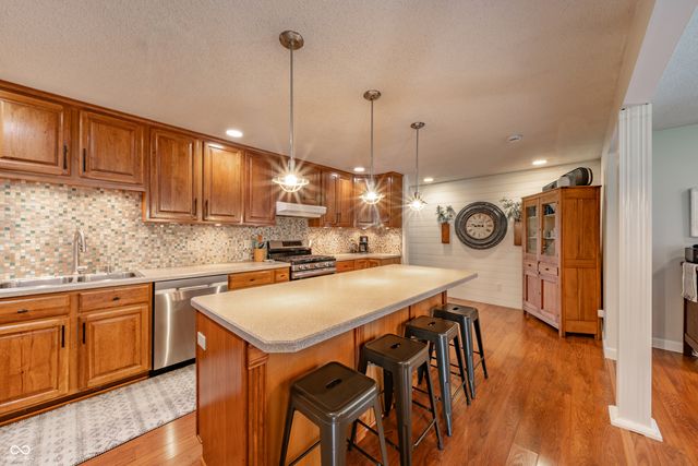 4140 W 900 S, Pendleton, IN 46064