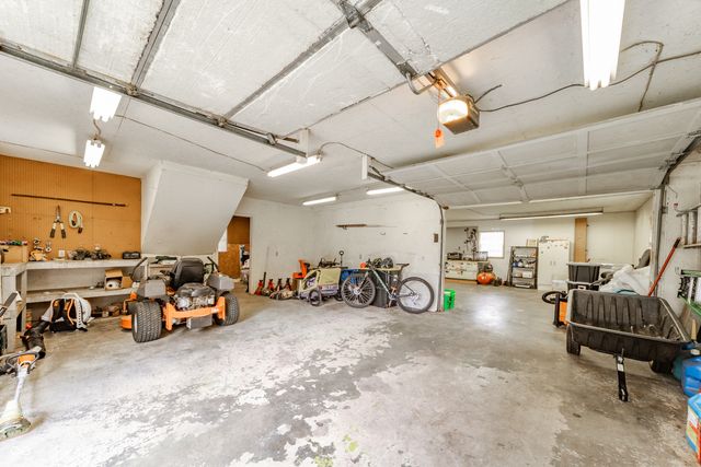 4140 W 900 S, Pendleton, IN 46064
