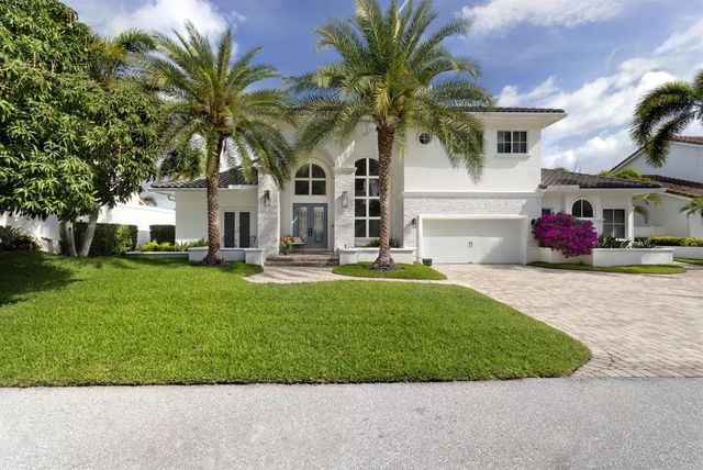 917 Iris Drive, Delray Beach, FL 33483