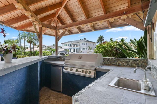 917 Iris Drive, Delray Beach, FL 33483