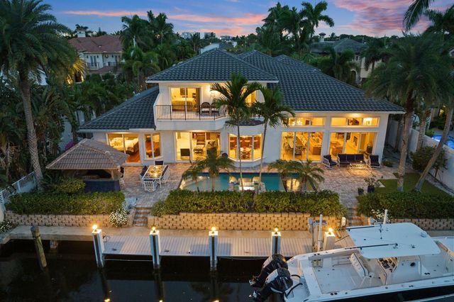 917 Iris Drive, Delray Beach, FL 33483