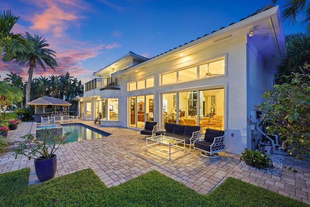 917 Iris Drive, Delray Beach, FL 33483