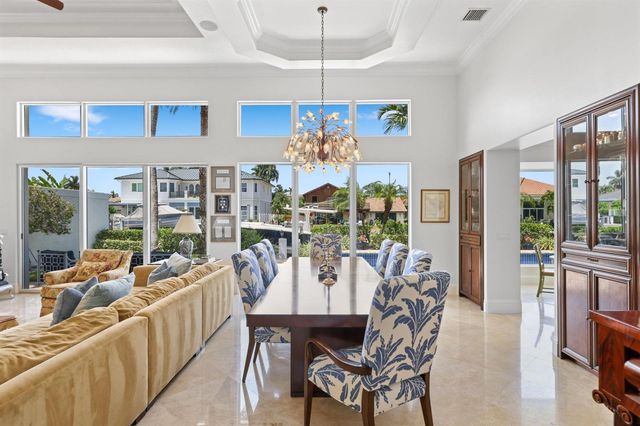 917 Iris Drive, Delray Beach, FL 33483