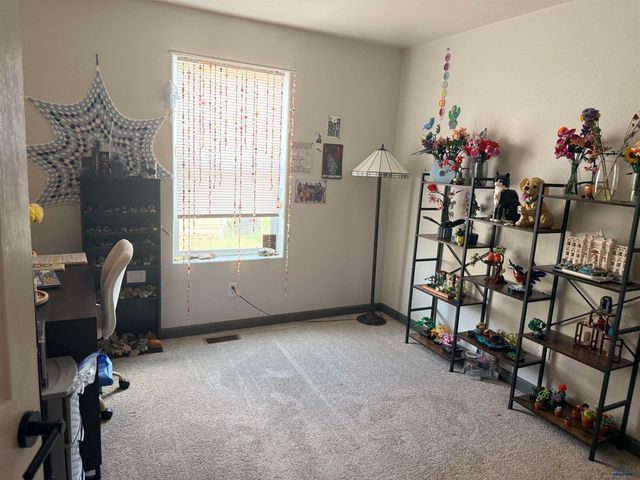 264 TRENTON LN, Box Elder, SD 57719