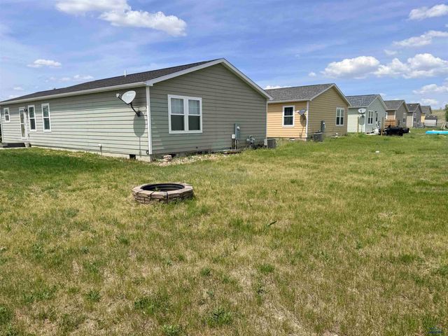 264 TRENTON LN, Box Elder, SD 57719