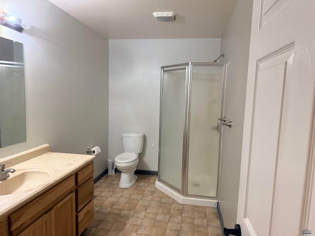 264 TRENTON LN, Box Elder, SD 57719