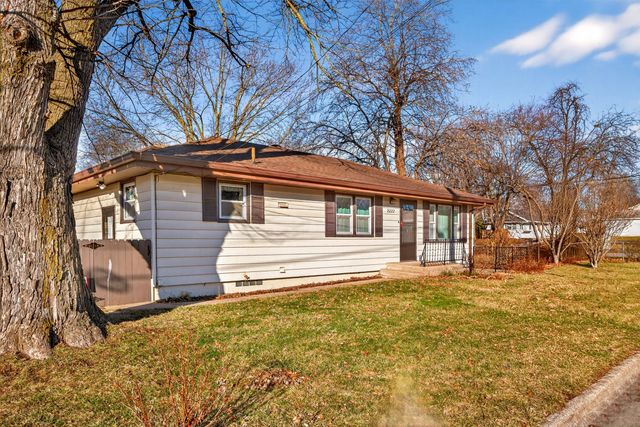 2222 E 41st Street, Des Moines, IA 50317