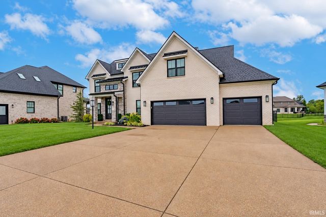 2030 Chadwick Drive, Newburgh, IN 47630