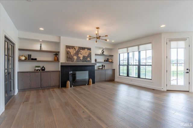 2030 Chadwick Drive, Newburgh, IN 47630