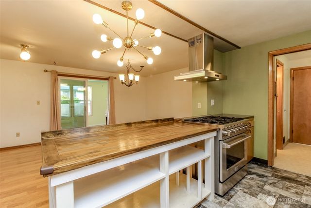 327 Logger Court SE, Lacey, WA 98503