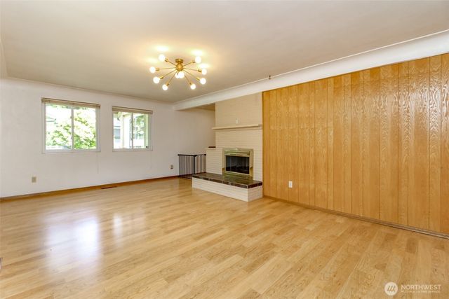 327 Logger Court SE, Lacey, WA 98503
