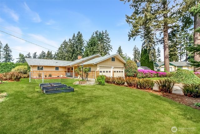 327 Logger Court SE, Lacey, WA 98503