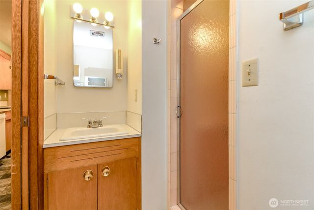 327 Logger Court SE, Lacey, WA 98503
