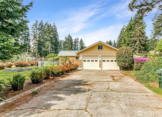 327 Logger Court SE, Lacey, WA 98503