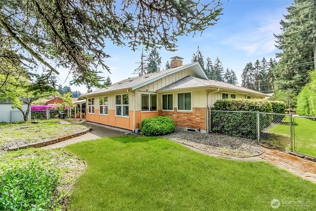 327 Logger Court SE, Lacey, WA 98503