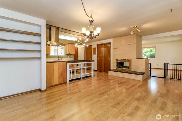 327 Logger Court SE, Lacey, WA 98503