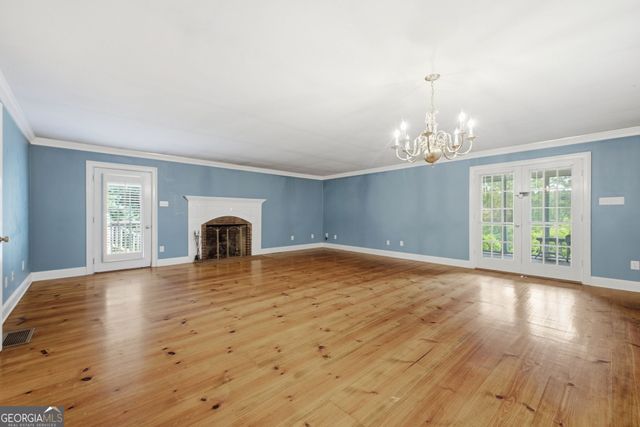 236 Flora Avenue SE, Rome, GA 30161
