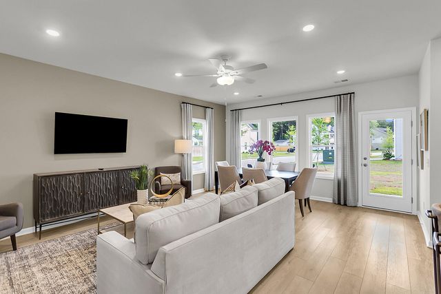 199 O'Leary Circle, Summerville, SC 29483