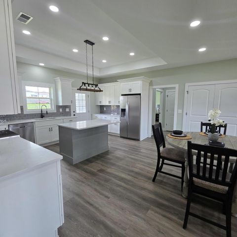 604 Cripple Creek Circle, Nicholasville, KY 40356