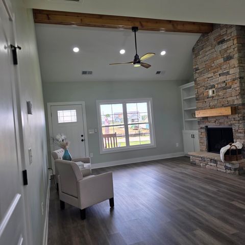 604 Cripple Creek Circle, Nicholasville, KY 40356