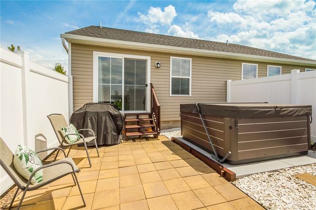 1766 Ackerman, Farmington, NY 14425