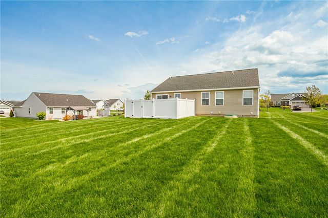 1766 Ackerman, Farmington, NY 14425