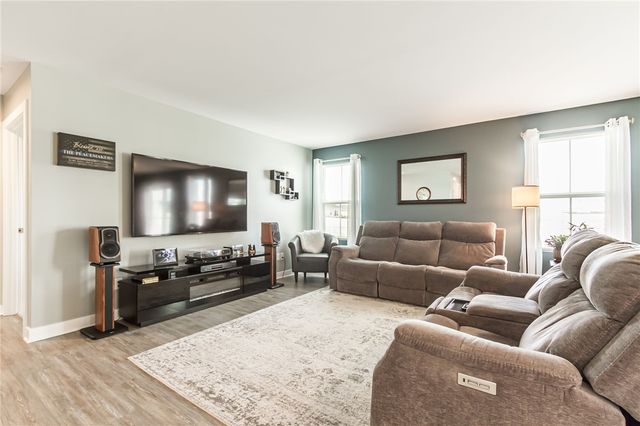 1766 Ackerman, Farmington, NY 14425