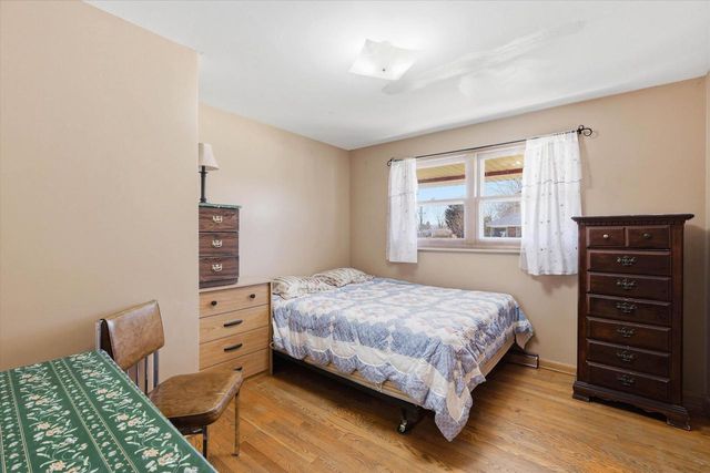 831 N DANZ AVENUE, Green Bay, WI 54302