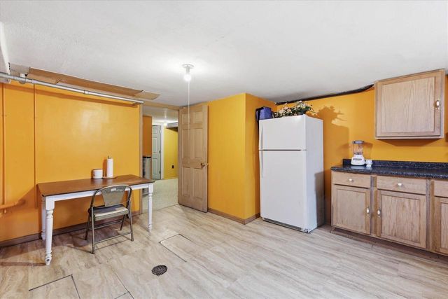 831 N DANZ AVENUE, Green Bay, WI 54302