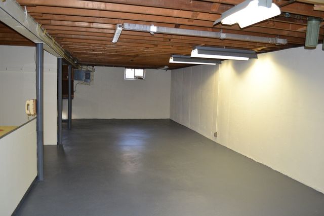 71 Birch Rd, Framingham, MA 01701