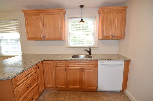 71 Birch Rd, Framingham, MA 01701