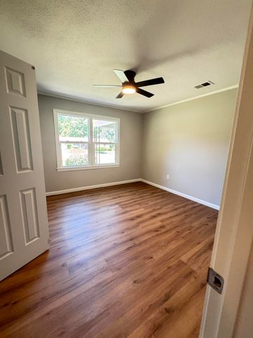505 Lakeshore, Walterboro, SC 29488