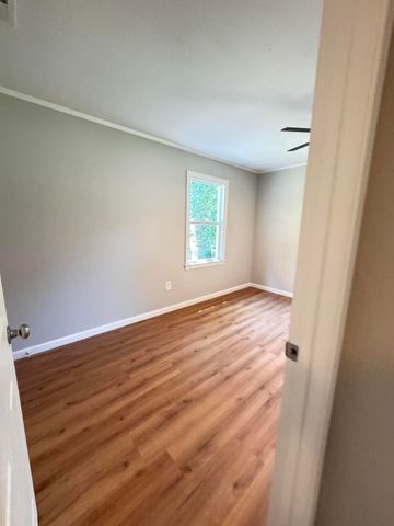 505 Lakeshore, Walterboro, SC 29488